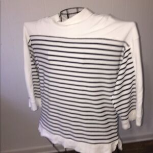 LAUREN Ralph Lauren 
size XL navy off white striped casual stretch‎ layers